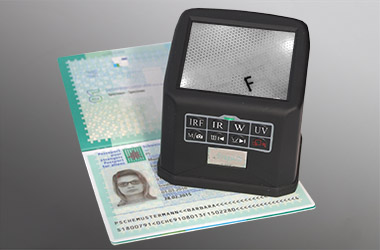 C11 detectors for high level authentication of passports, ID cards and banknotes