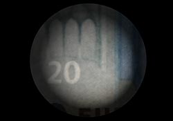 watermark - magnifier C2